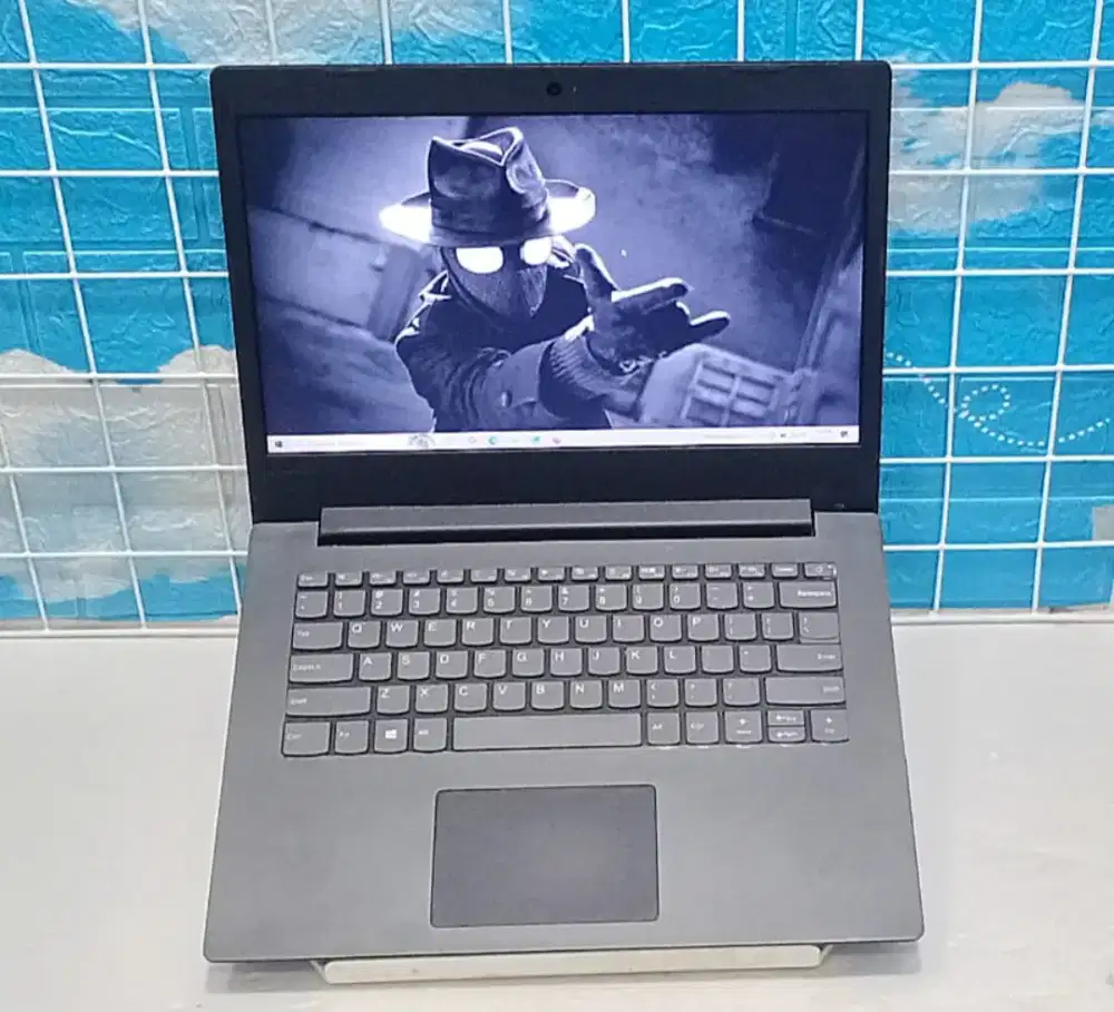 LAPTOP LENOVO 81H6