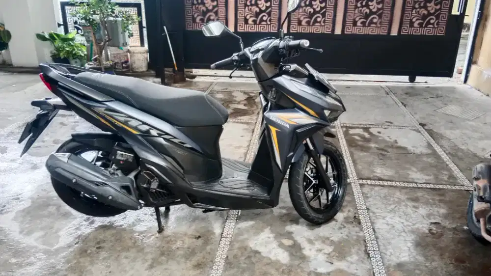Vario 125 2021 mate blue
