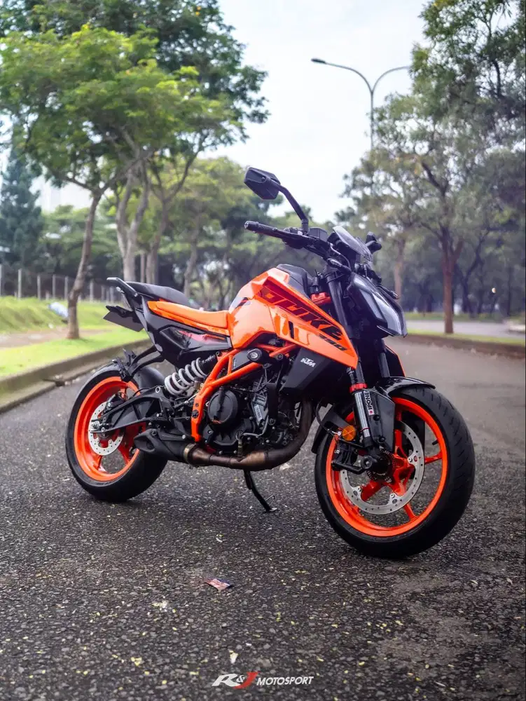 (Full Paper) KTM 390 Duke Nik 2024 Warna Orange KM 1.000an
