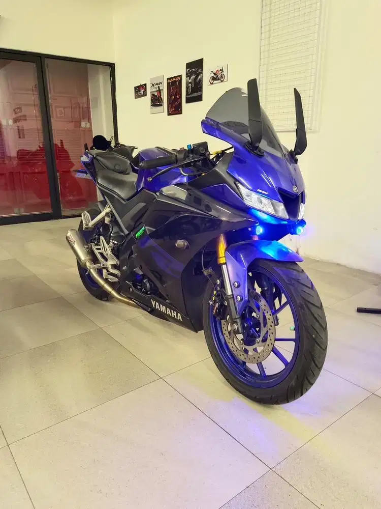 Yamaha YZF R15 V3 warna Biru hitam R15V3 Blue Race Sport 155 CC Manual