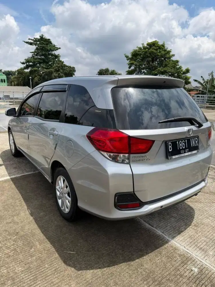 mobilio E at matic 2016 km low