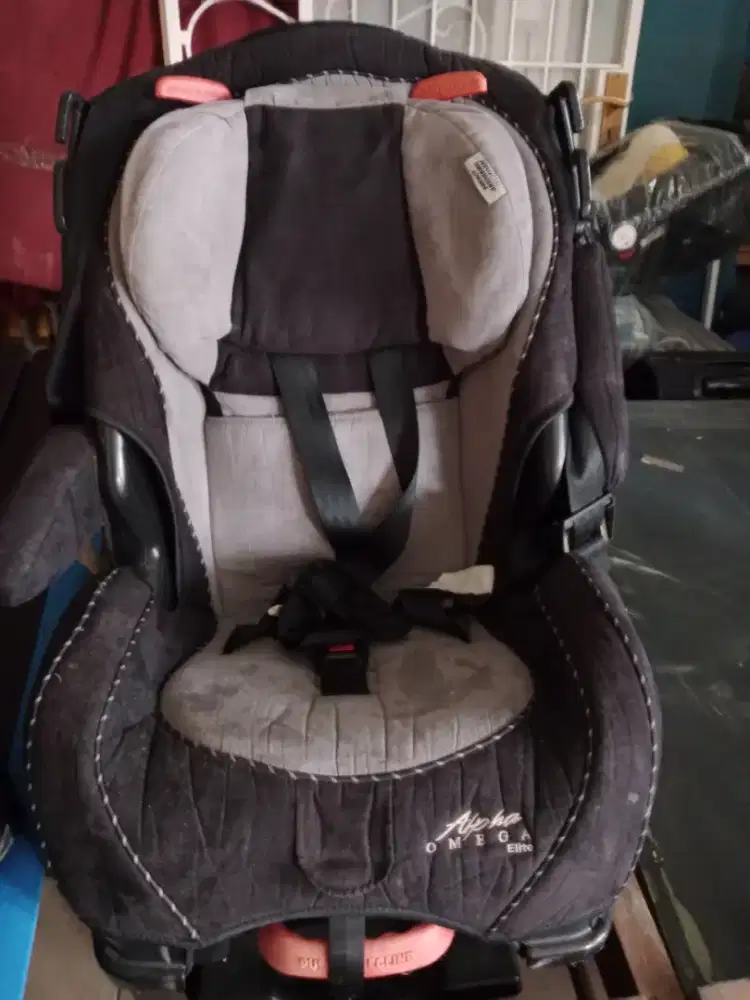 Baby car seat alpha omega elite
