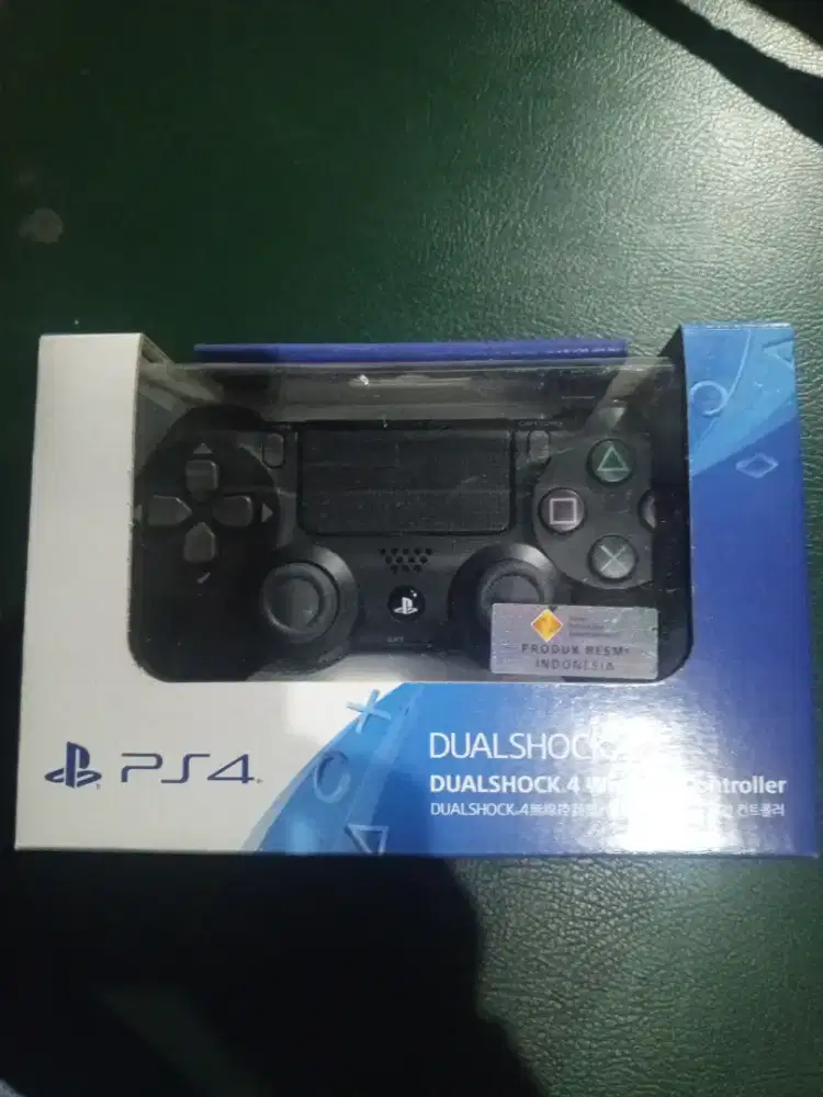 Di cari karyawan karyawati  untuk jaga rental pes