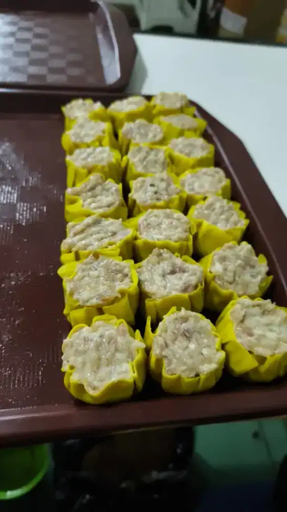 Jaga warung makanan minuman