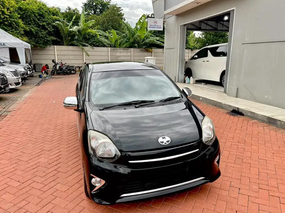 Toyota Agya 1.0 G 2014 AT attitude black