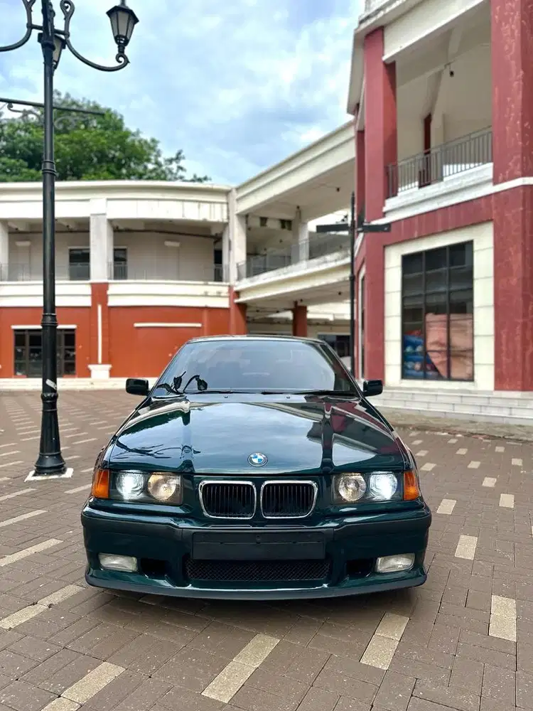 Bmw e36 323i MT ASC 1997