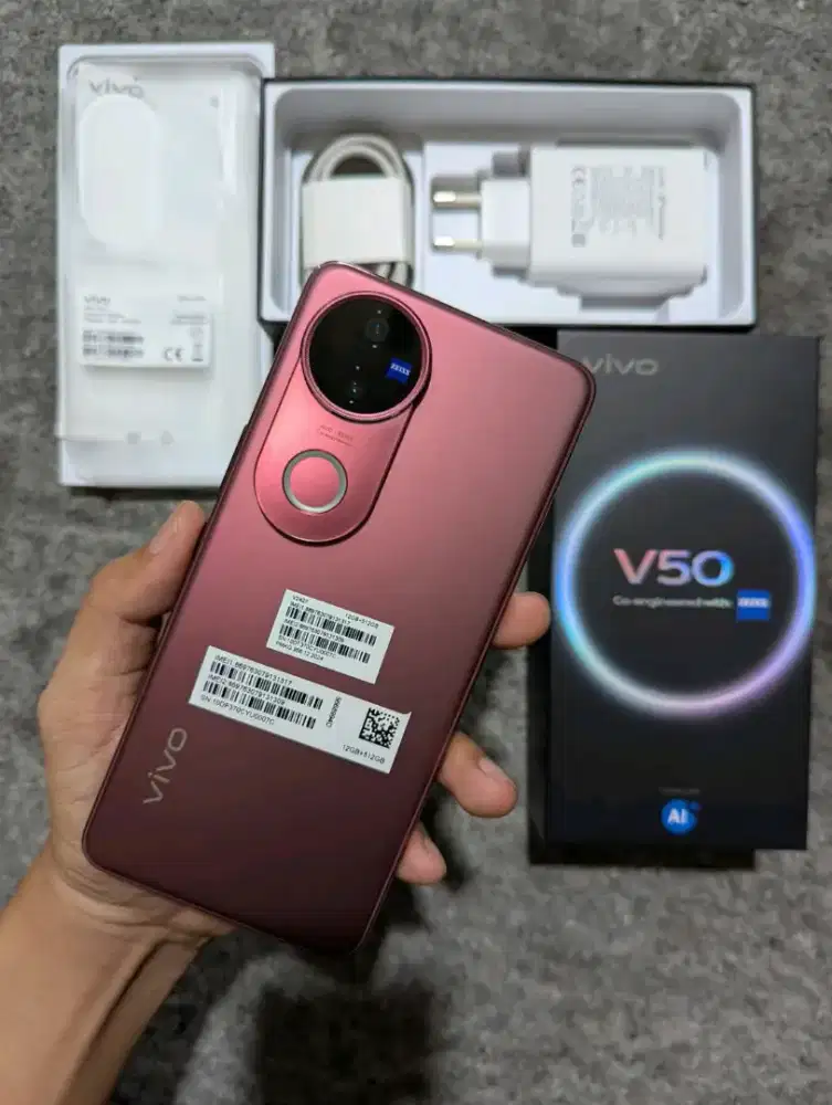 vivo v50 5g 12/256