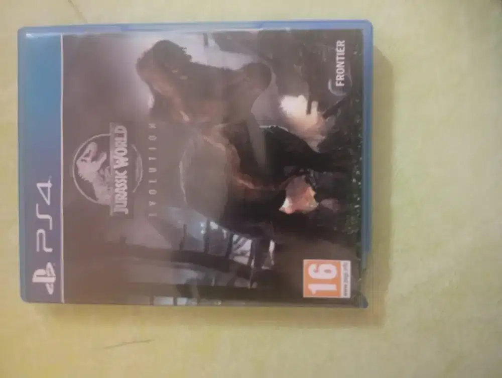 BD  kaset ori ps 4 jurrasic word