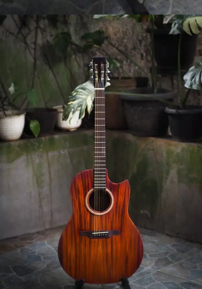 Akustik All solid handmade