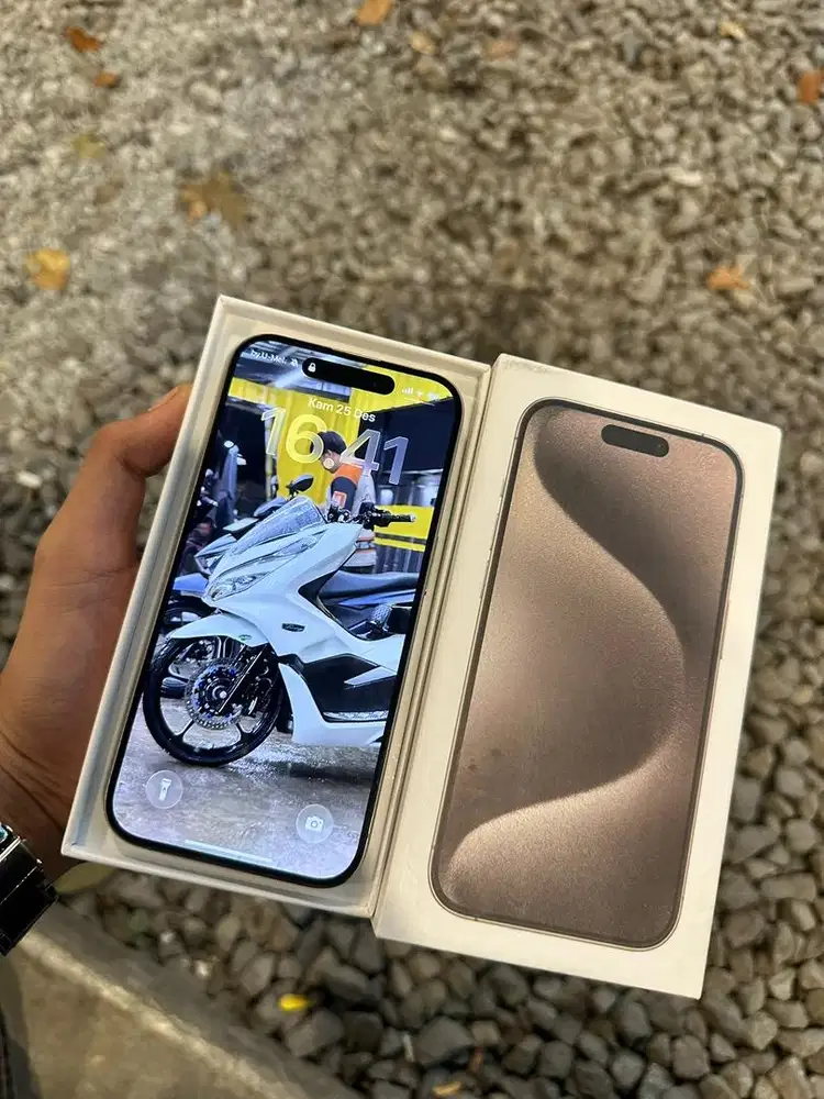 Iphone 15 pro 128Gb Natural Titanium