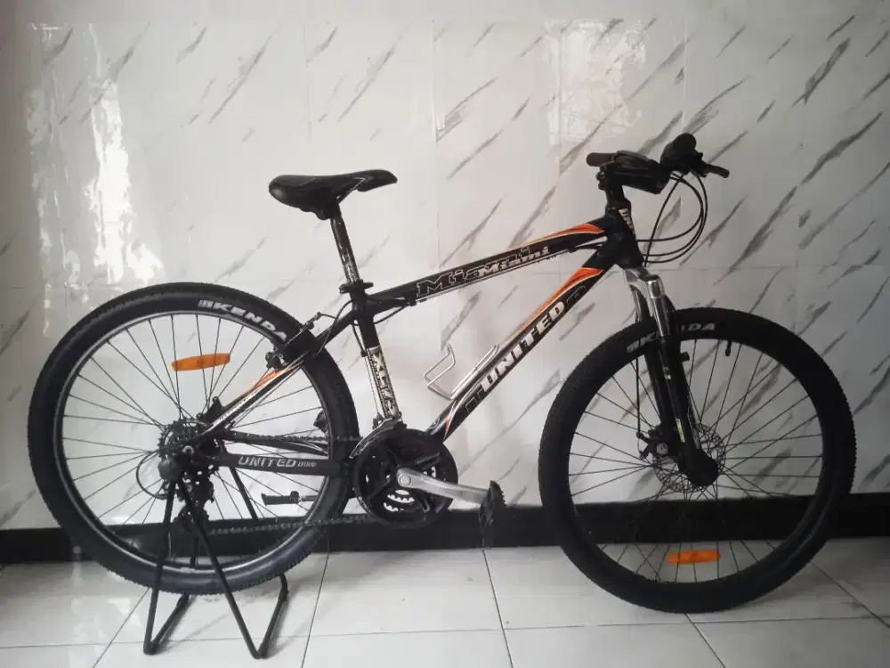 Sepeda gunung MTB united Miami alloy