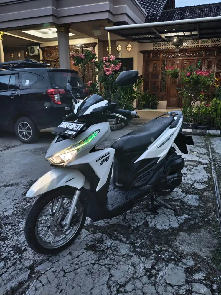 Vario 150 led 2015 hidup mulus