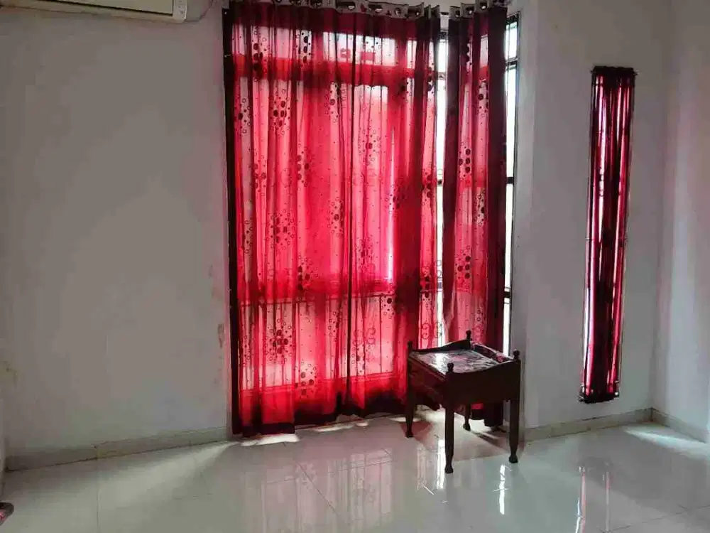 Disewakan Rumah Rapi & Siap huni di Metland Ujung Menteng Cakung