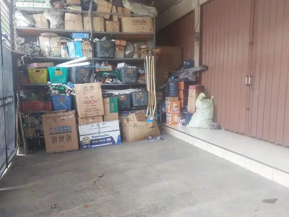 Dijual Ruko gandeng 3  Di Harapan Indah Bekasi.