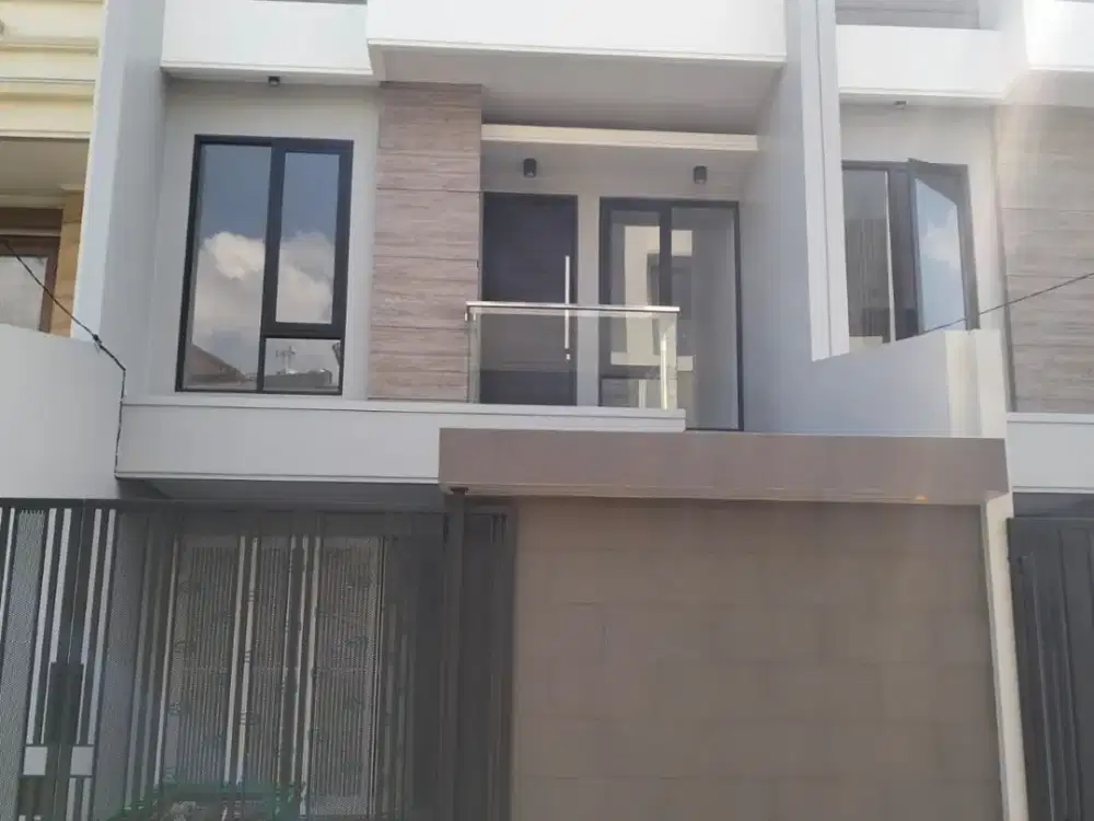 Dijual.Rumah Baru di  Danau Asri Sunter Jaya