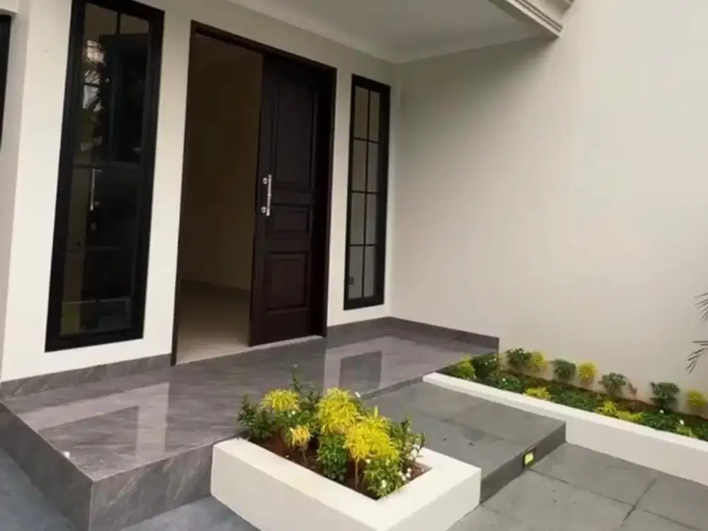 Dijual Rumah Strategis Siap Huni di Lux Kavling DKI Joglo, Jakarta Barat.