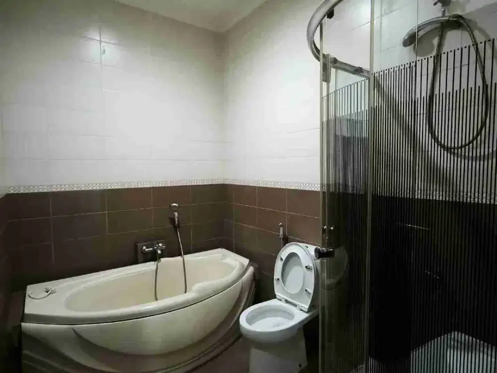 Disewakan Rumah bagus dan rapi di Metland Cakung Jakarta Timur