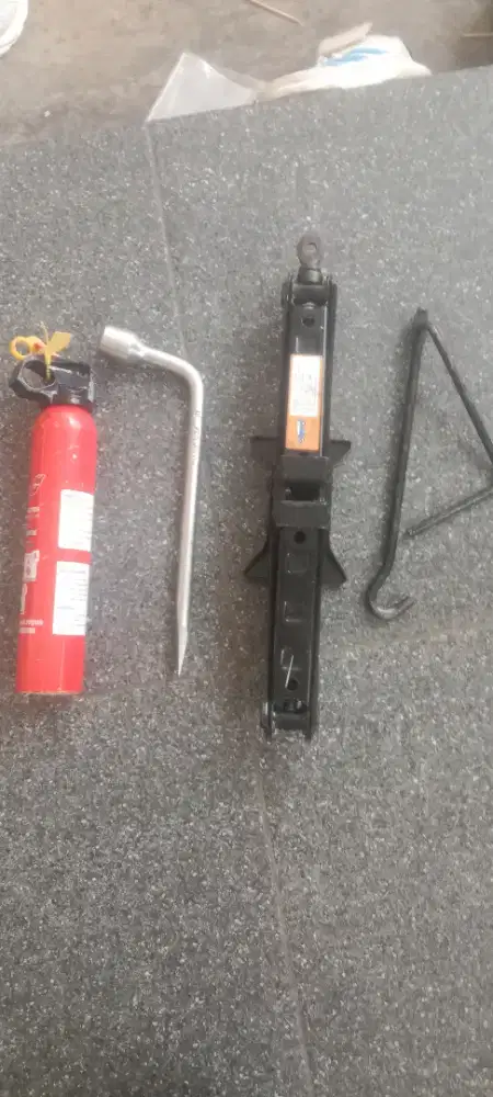 jual dongkrak 2ton dan Racun api portable