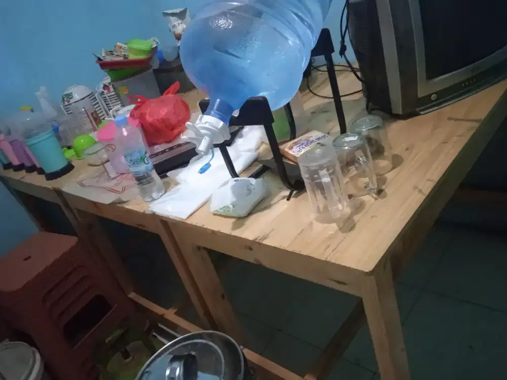 Jual meja makan dagang dan kursinya