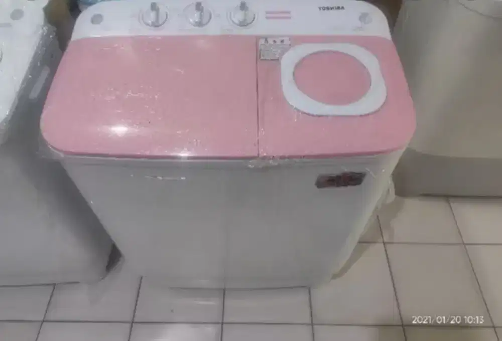 Mesin Cuci 2 tabung merek thosiba dan Rak piring merek metro alumindo