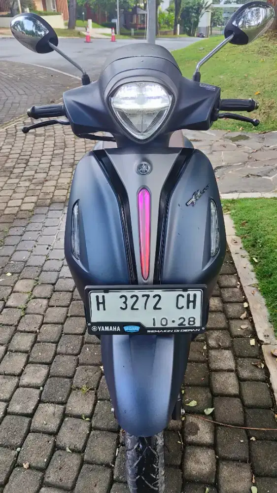 Grand Filano LUX 2023 Hybrid Conected Keyless Istimewa Mulus Terawat