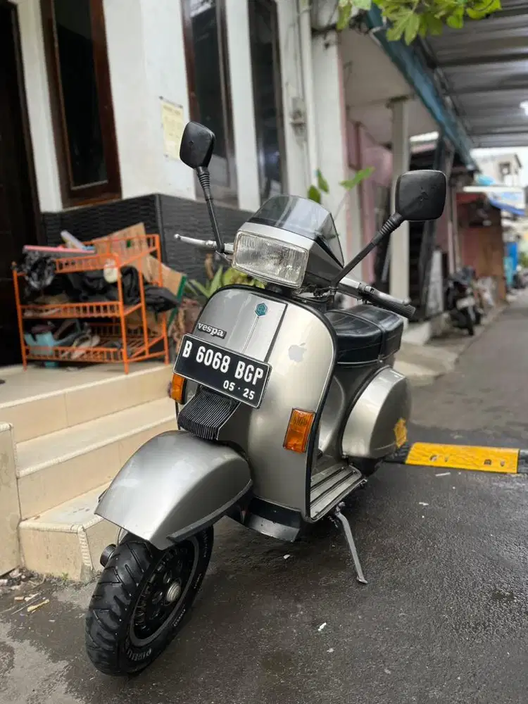 Vespa Excel 150 thn 1994