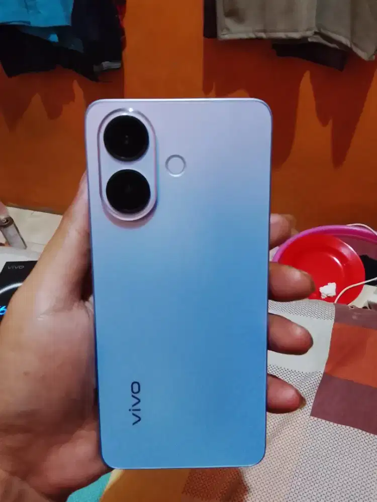 Vivo v60 lite purple