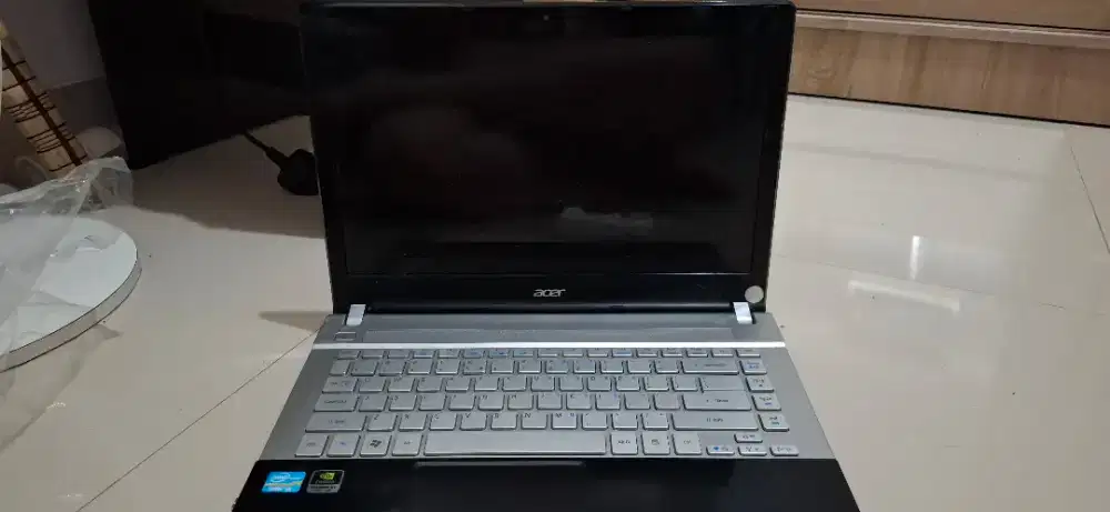 Jual Laptop Acer v3 471G
