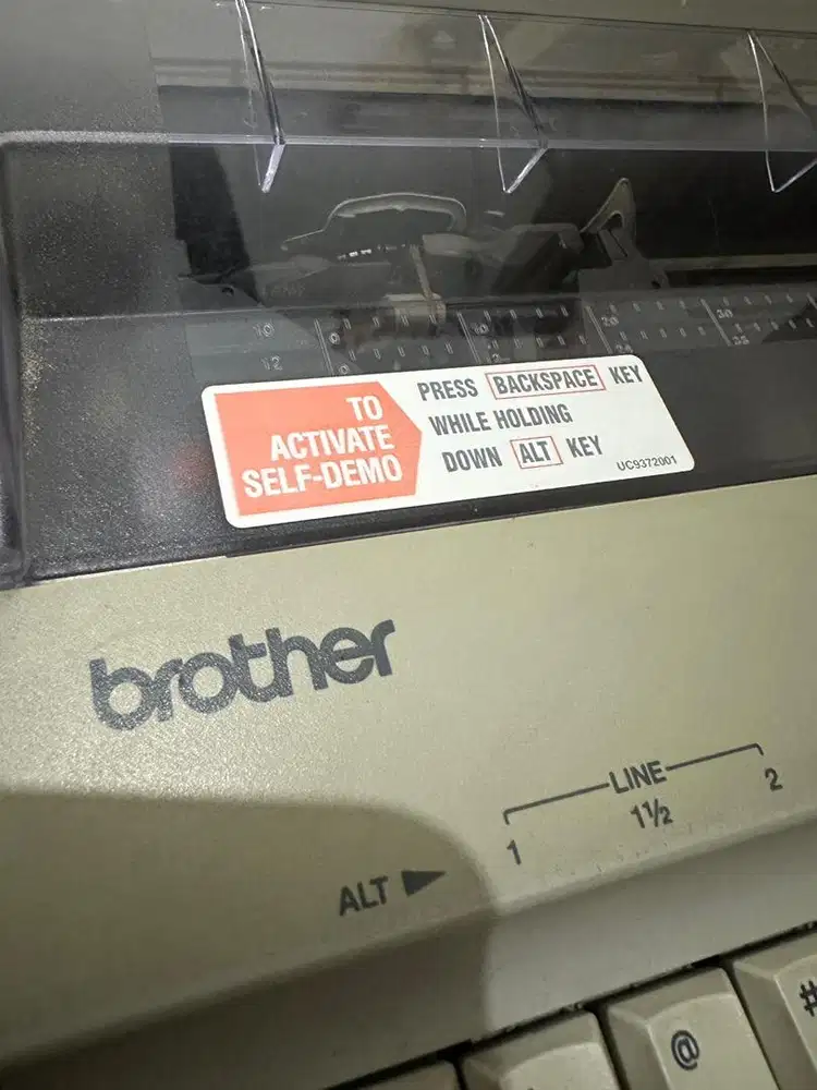 Mesin Tik Automatic (BRODER)