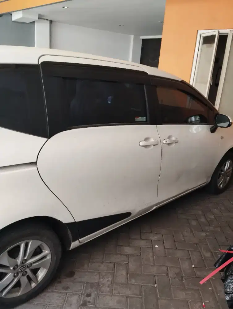 Toyota sienta 2017 G