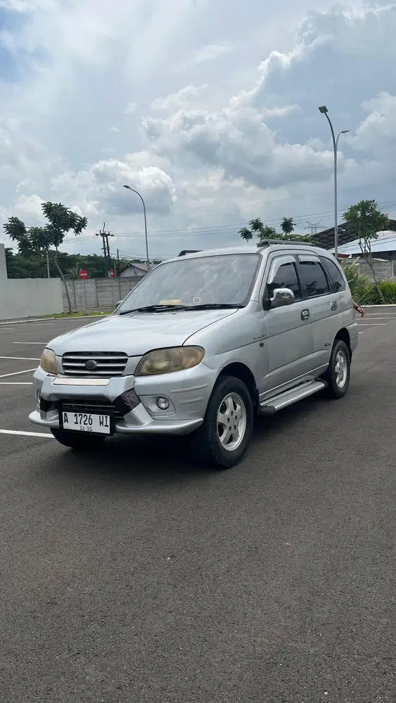 Daihatsu Taruna 2000 Bensin