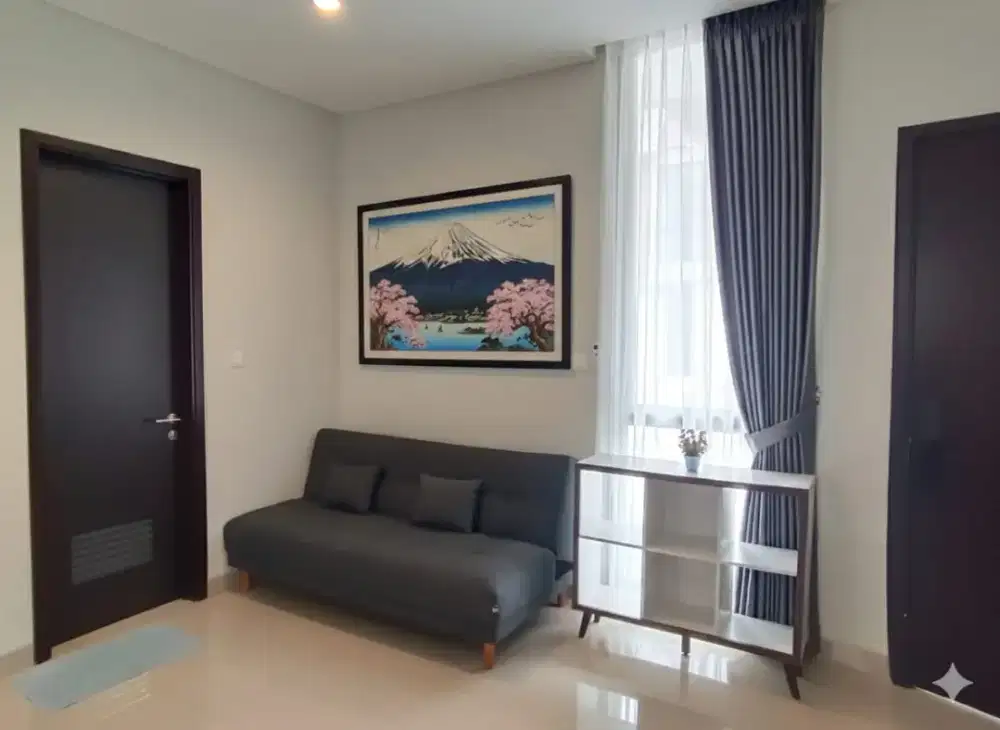 Disewakan Rumah Baru 2 Lantai Full Furnish Di Summarecon Crown Gading