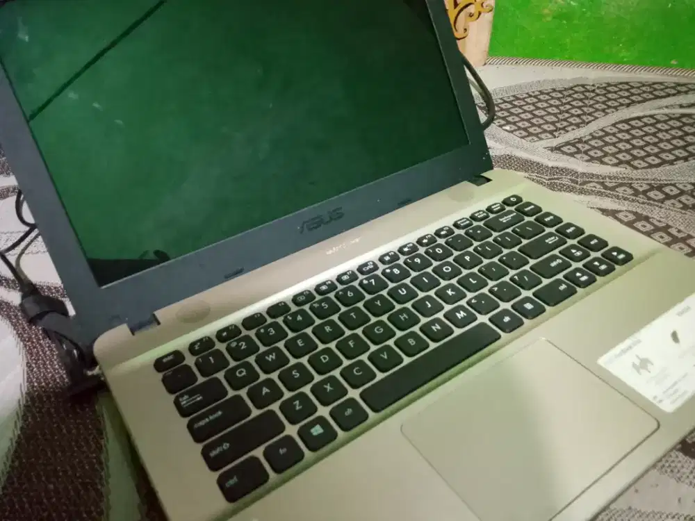 LAPTOP ASUS VIVOBOOK X441B