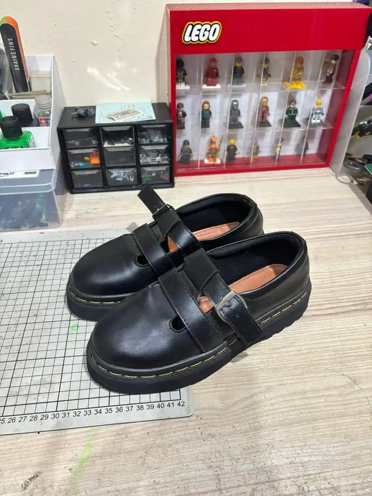 Sepatu Loafers formal wanita size 39