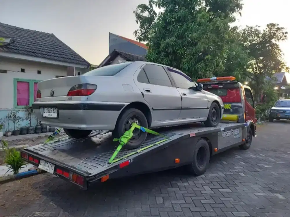 Jasa towing mobil