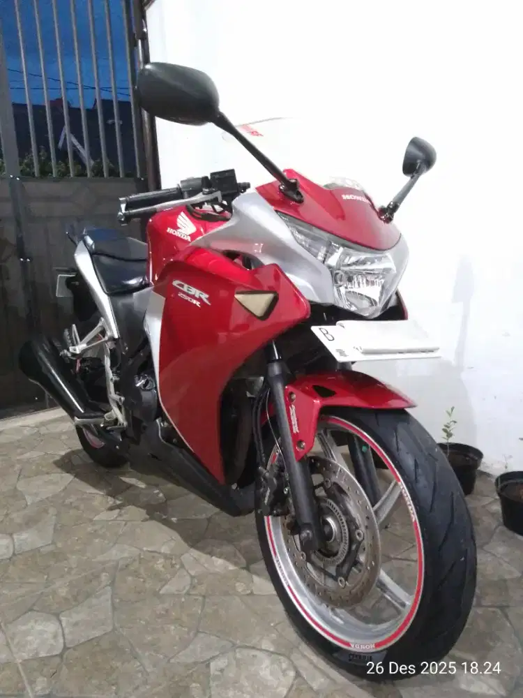 CBR 250R KYJ CBU 2011