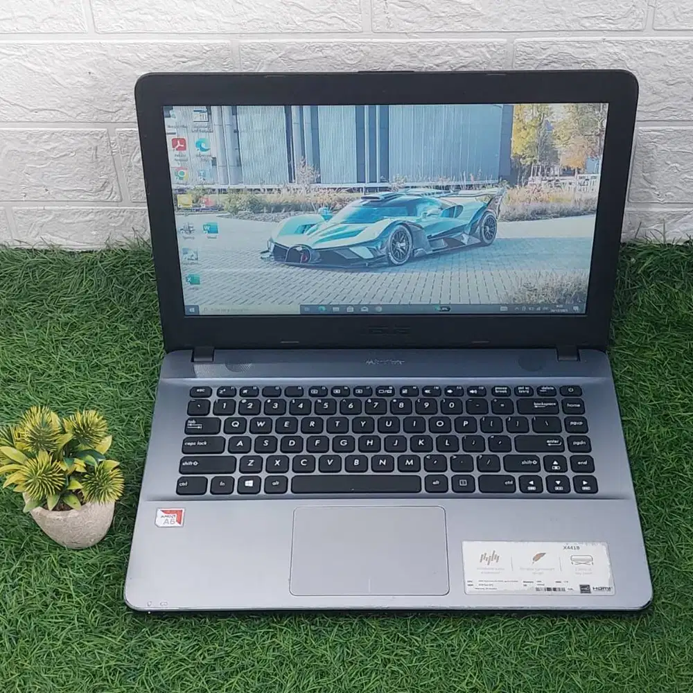 Asus X441BA Amd A6-9225 Ram 4GB SSD 256GB Radeon R4 Windows 10