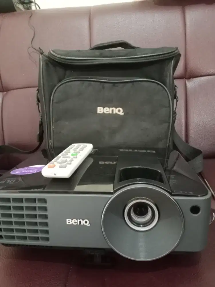 proyektor Benq ms502