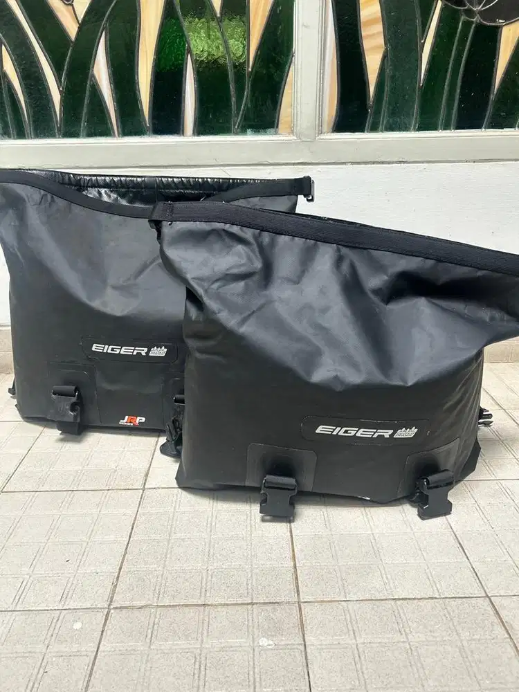 jual cepat tas touring EIGER (side pannier) /dry bag motor eiger