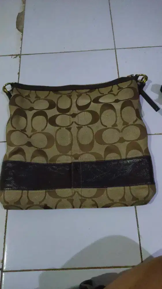 Dijual cepat tas original first hand