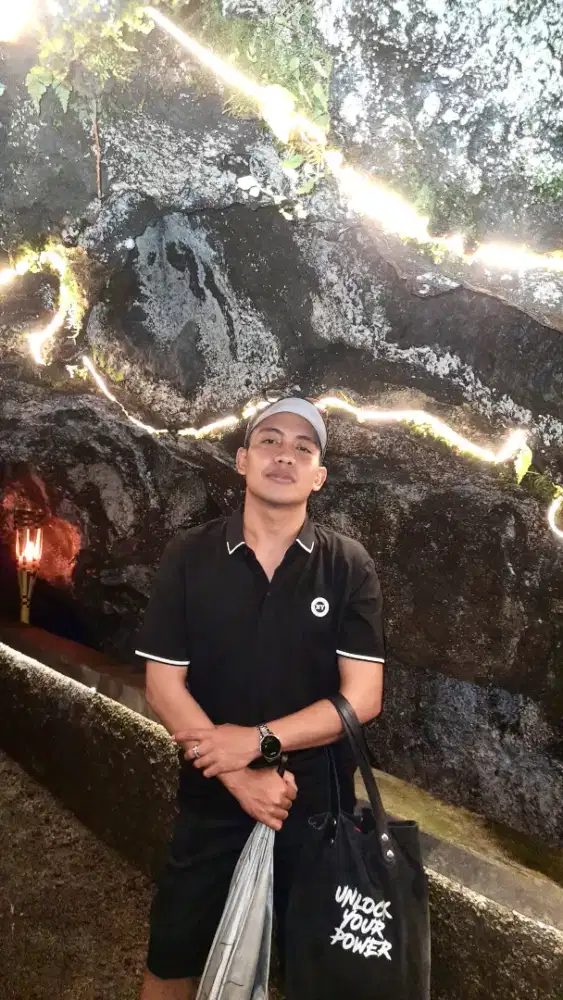 Apa aja yang penting kerja :)