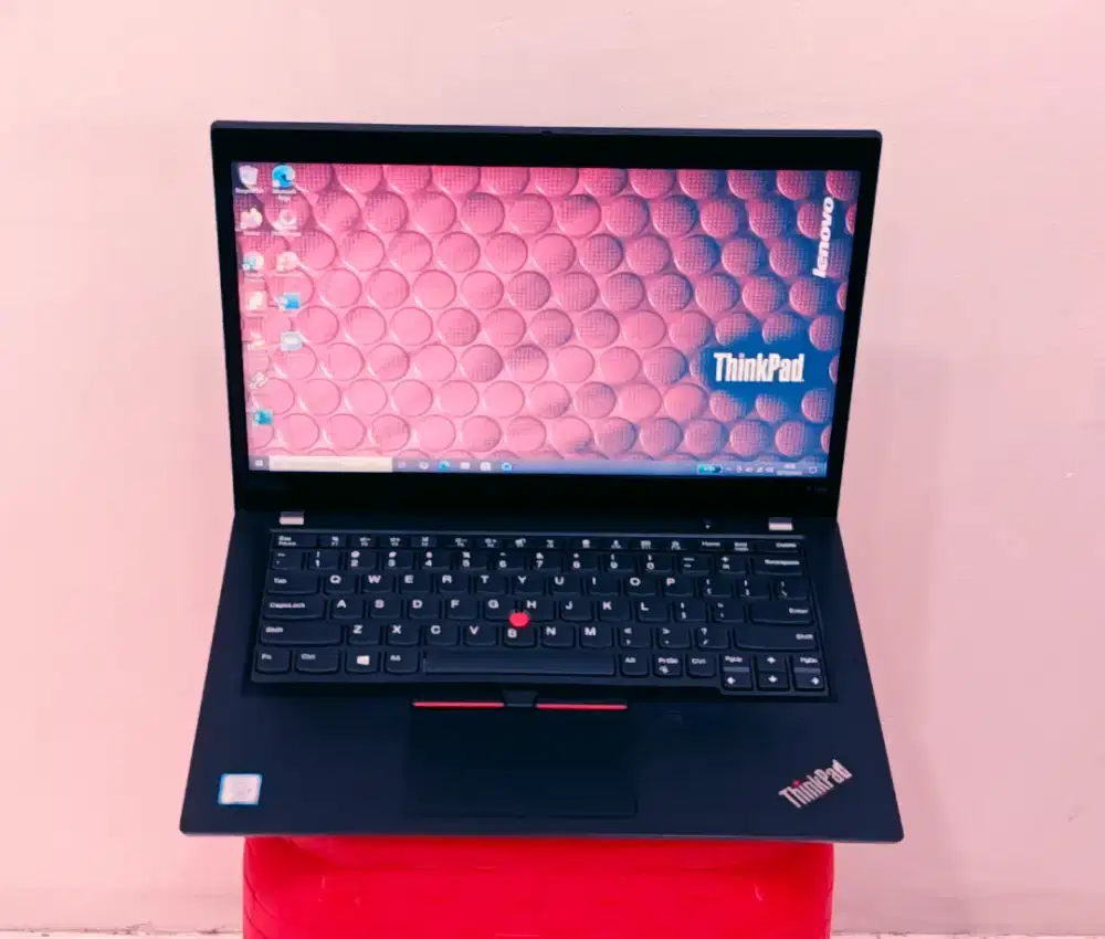 Thinkpad X390 i5 gen 8 RAM 8GB SSD 256GB