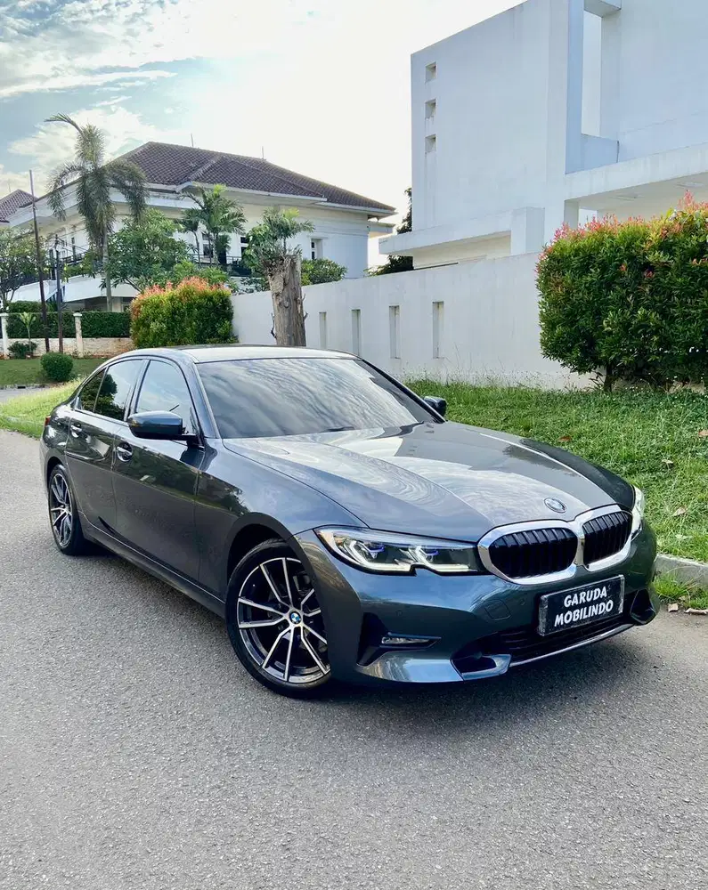 FOR SALE! BMW 320I G20 TAHUN 2020 KM 29RB ONLY