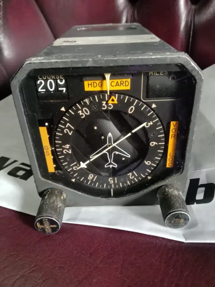 DI JUAL KONDIS MASIH BAGUS Instrumen avionic