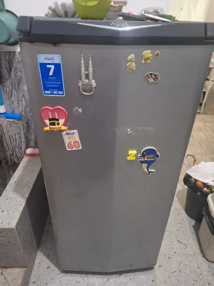 Kulkas 1 pintu sharp 2022