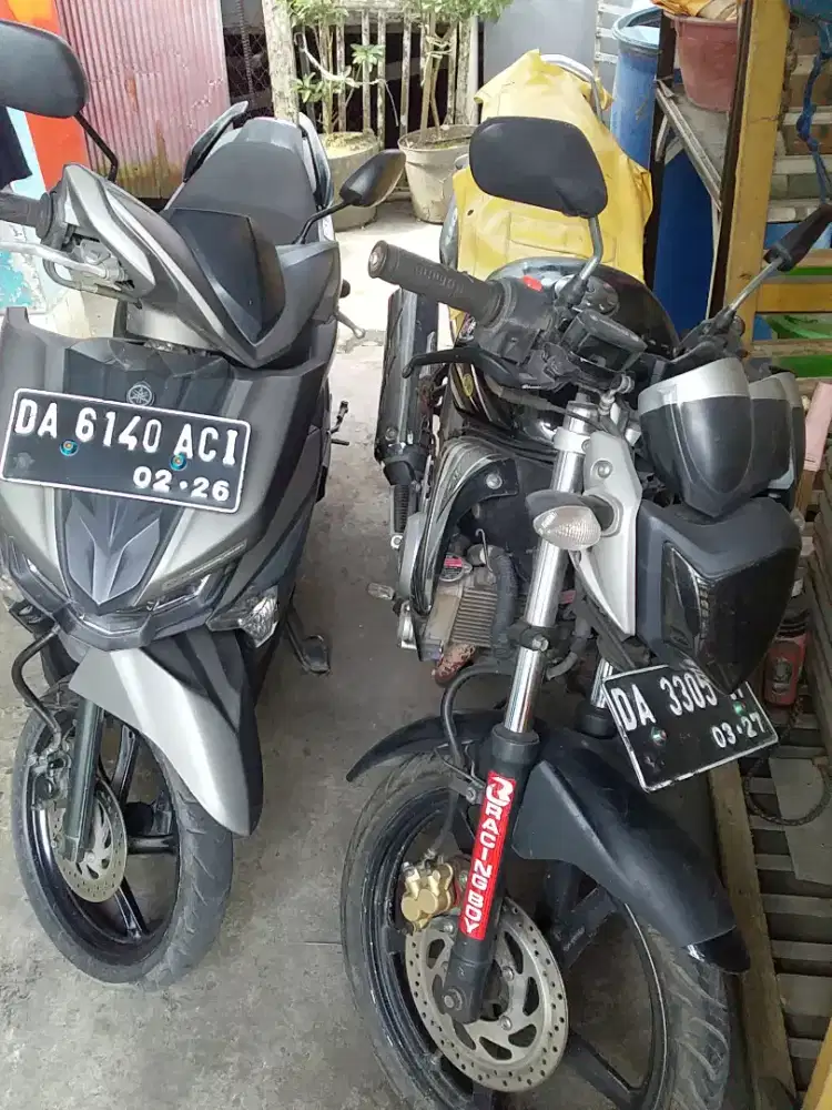 2 unit motor yamaha