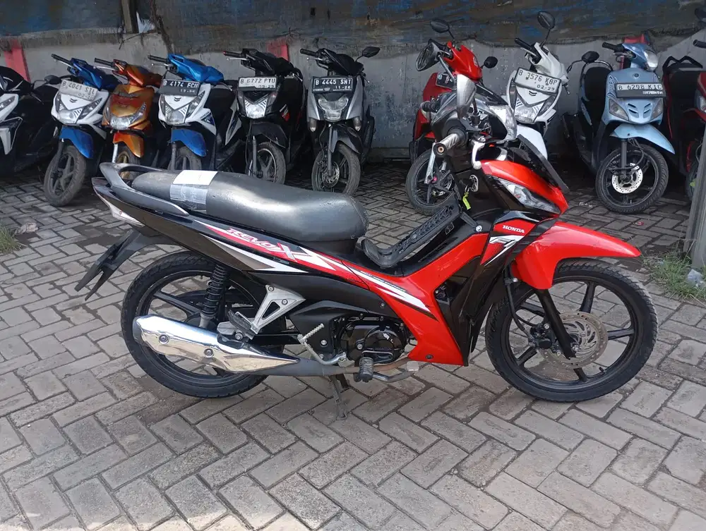 Honda Revo X Tahun 2023 Surat Komplit