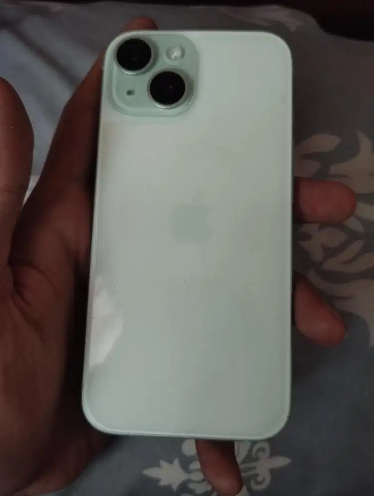 Iphone 15 plus second