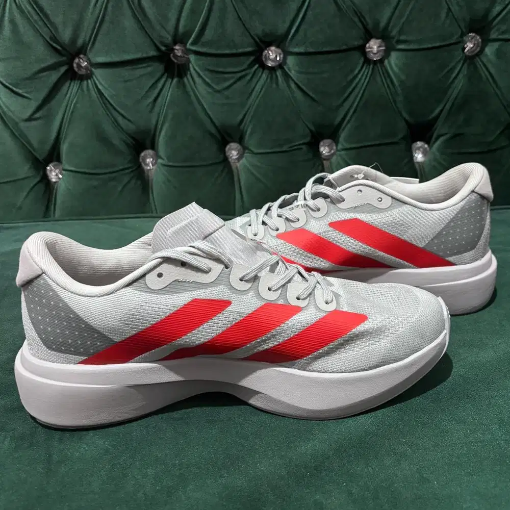 Sepatu adidas adizero running