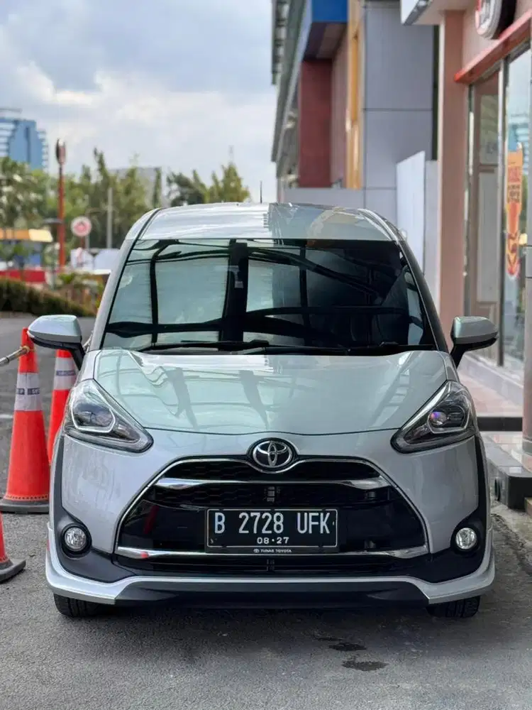 Km 11rb Toyota Sienta Q At 2017